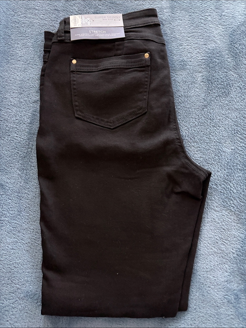 Jennifer Lopez Super Skinny Mid Rise Stretch Jeans - Black